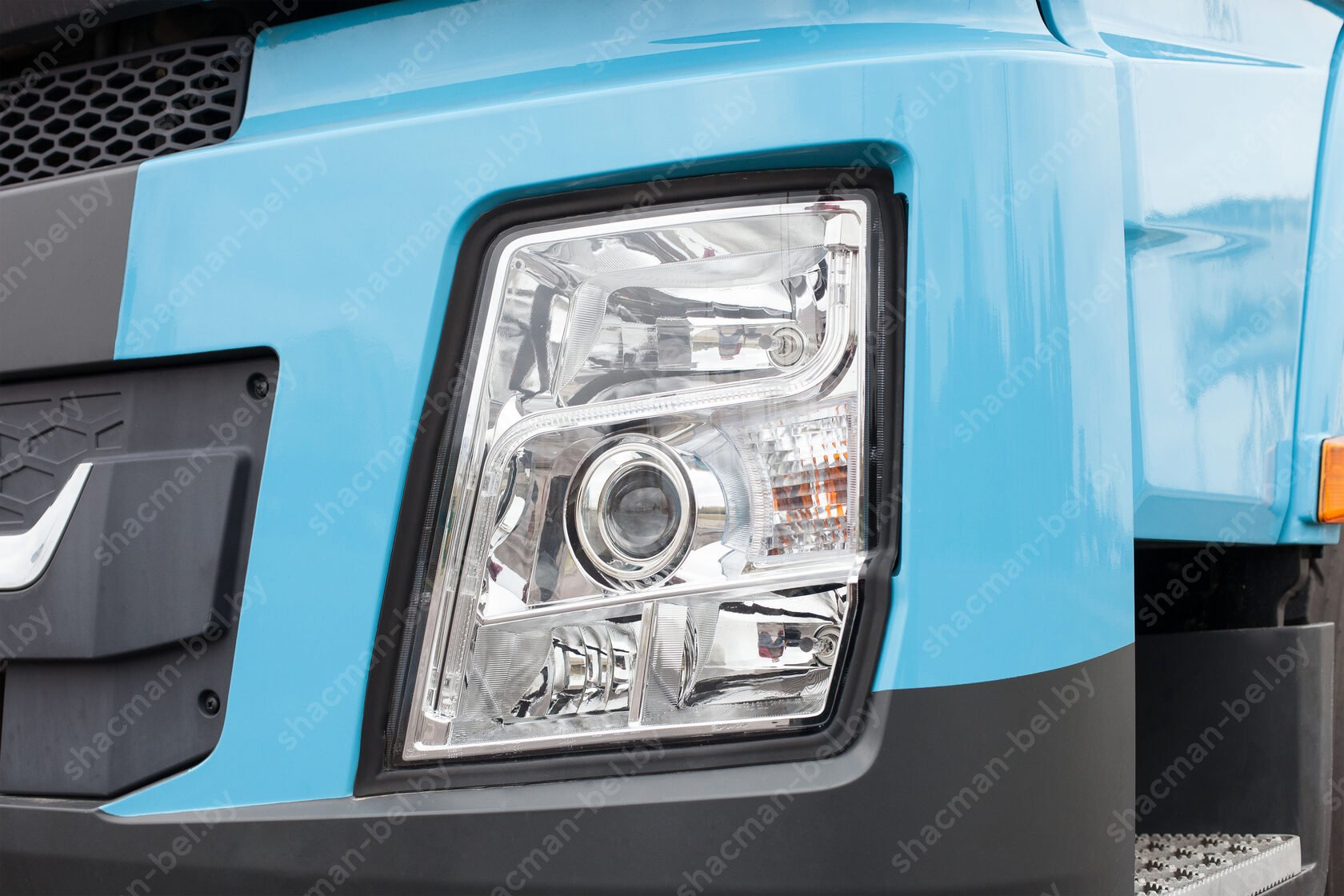 009 Бетоносмеситель Shacman X5000, 8 × 4, 12 м³ - изображение 1