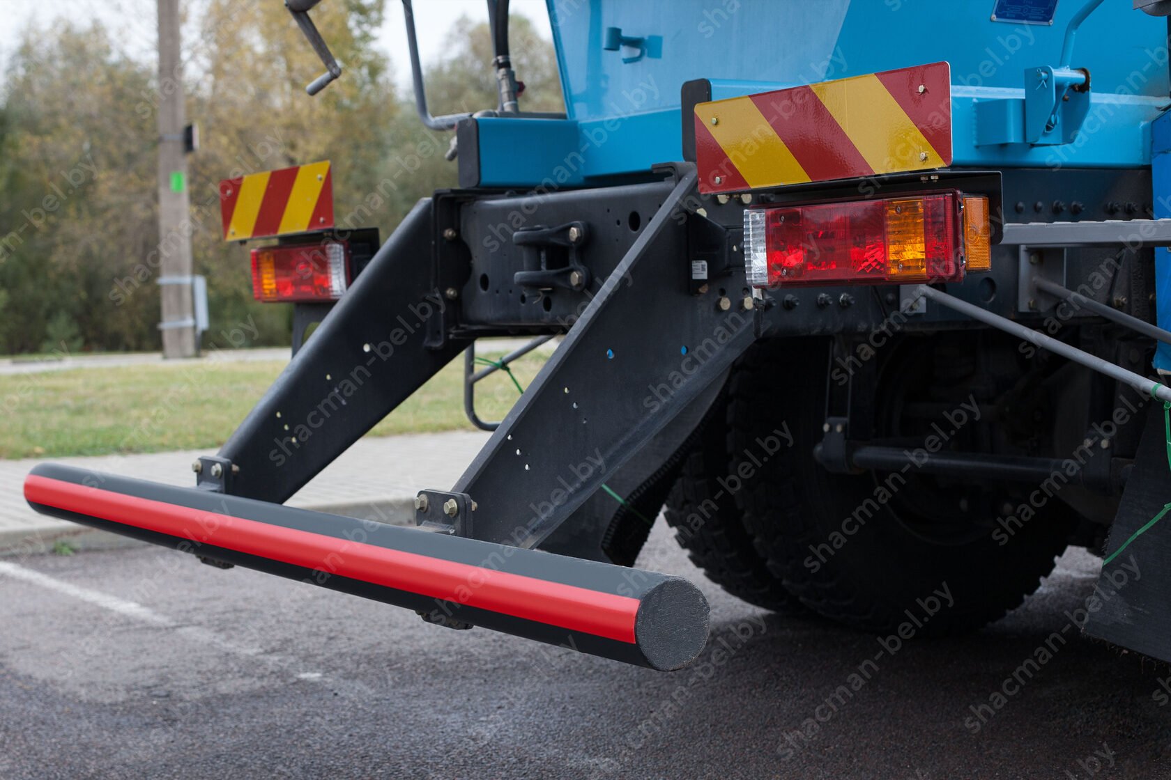 018 Бетоносмеситель Shacman X5000, 8 × 4, 12 м³ - изображение 1