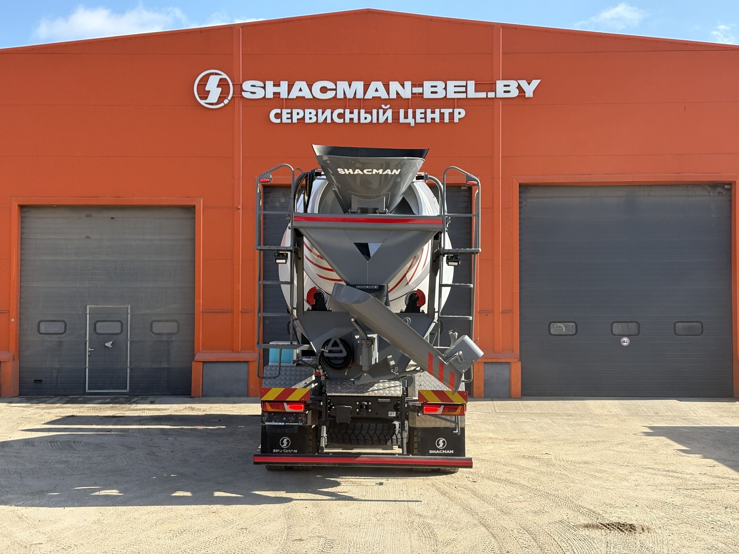 Автобетоносмеситель Shacman 14 кубов