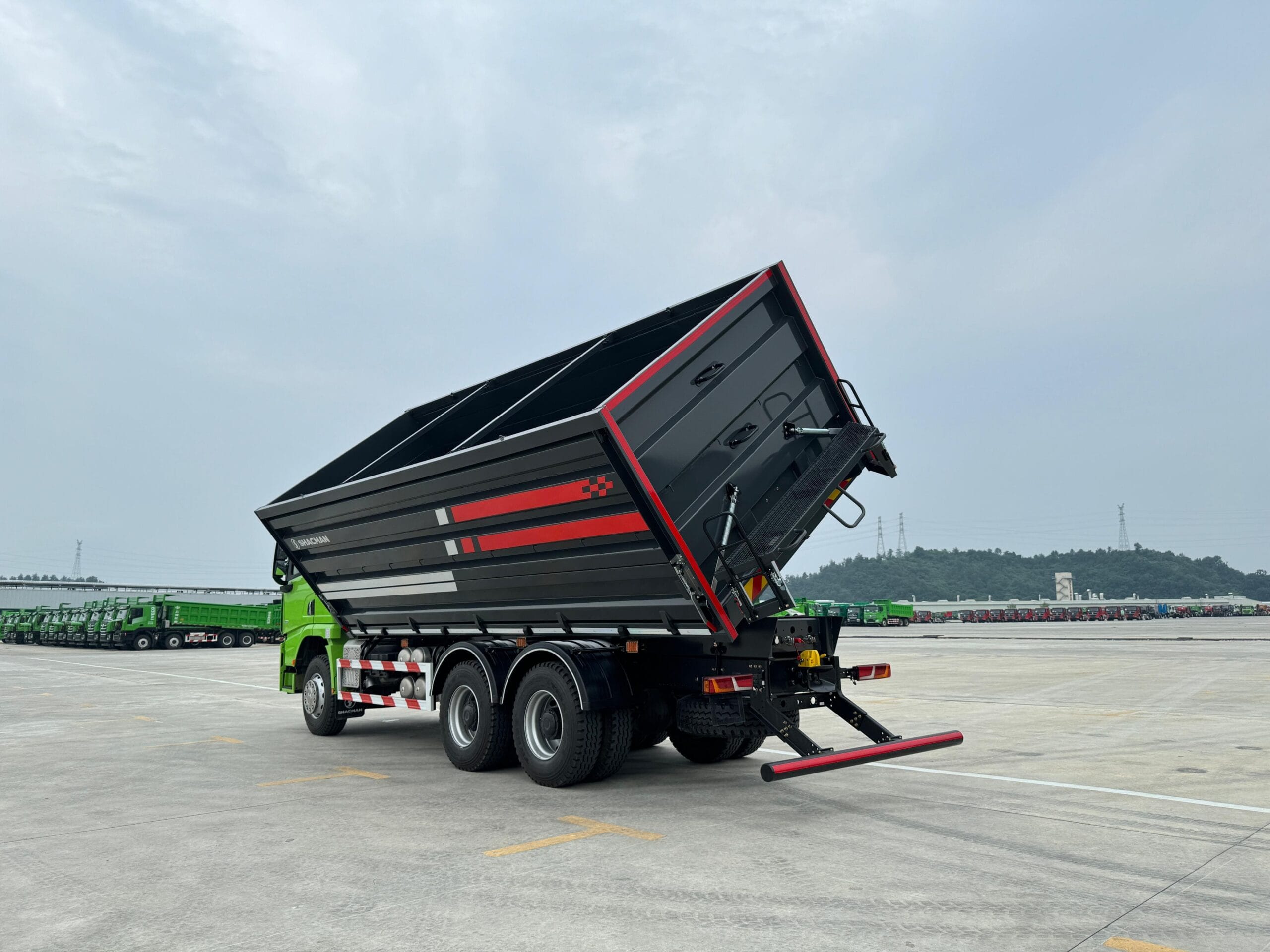 WhatsApp Image 2025-04-04 at 15.54.56 (3) Зерновоз Shacman 6х4