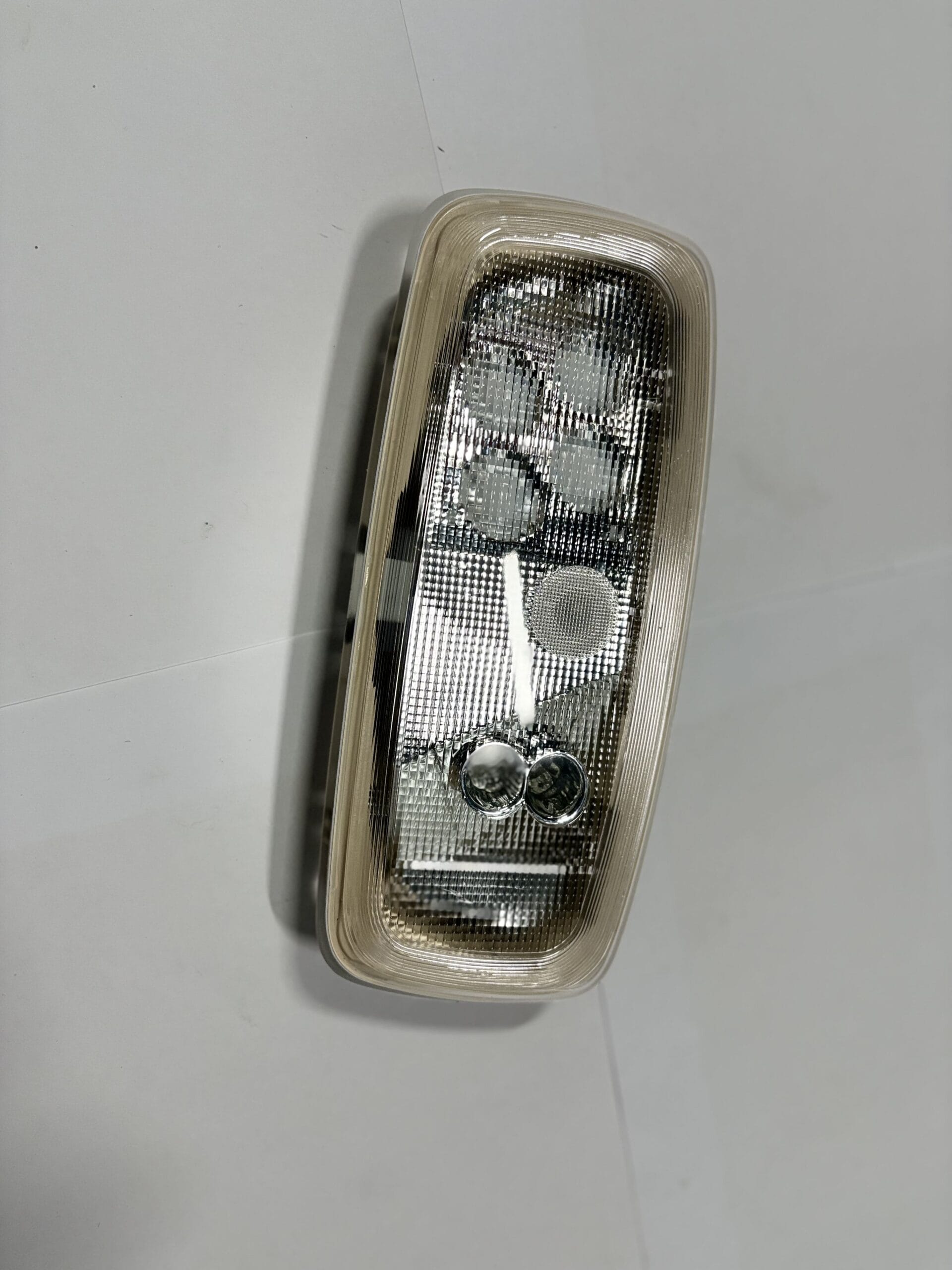 Фонарь освещения кабины SHACMAN X6000 внутренний - изображение 1