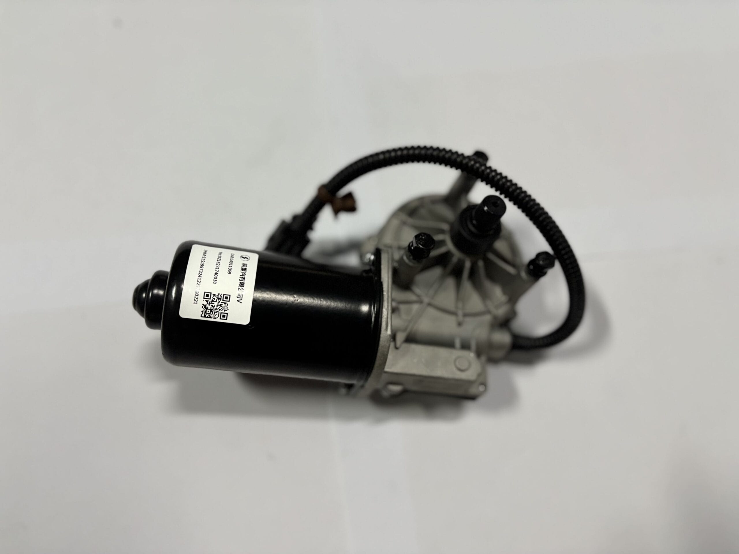 Мотор стеклоочистителя Х6000 SHACMAN - изображение 1