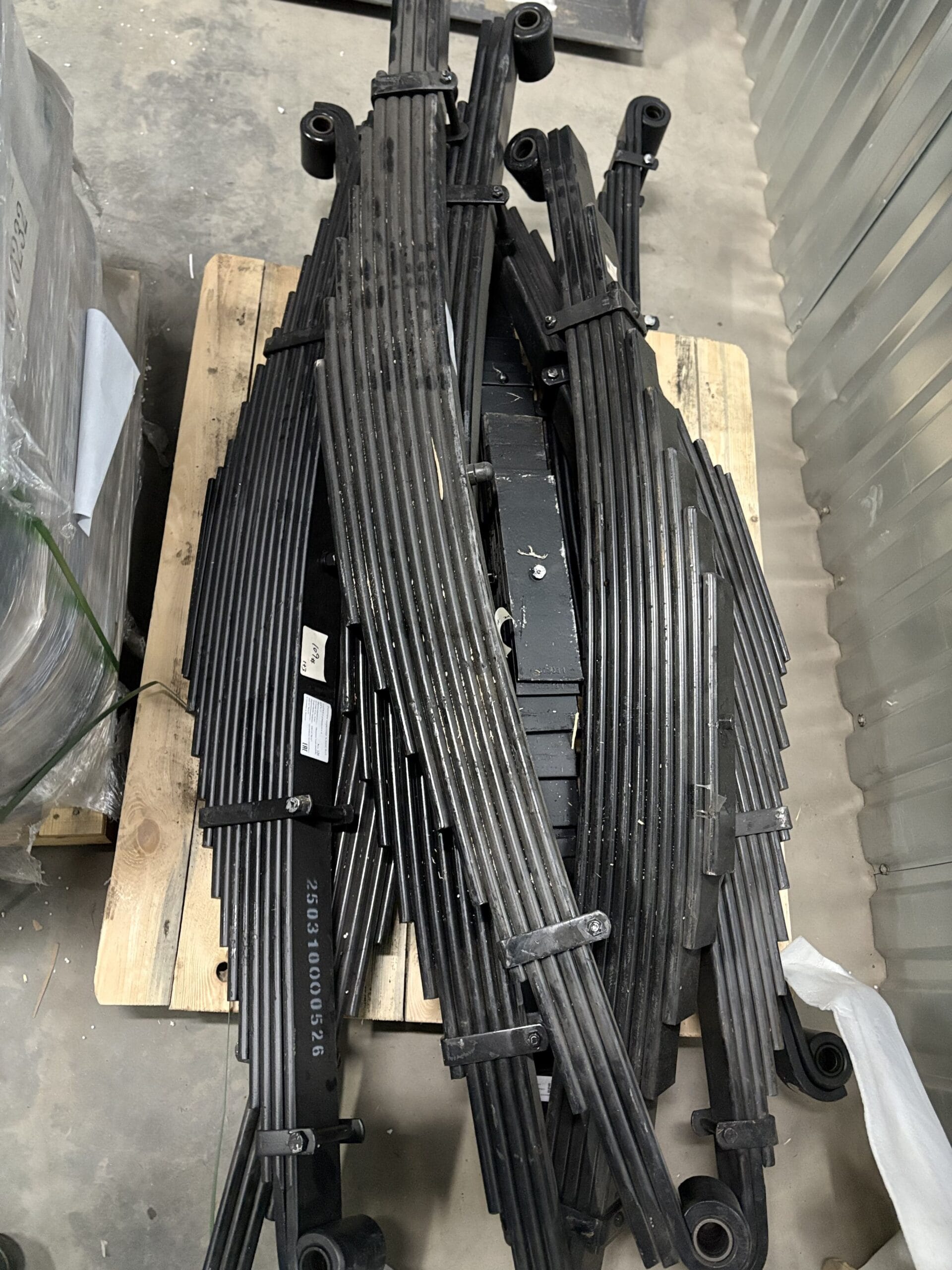 Рессоры передние Х3000, 6х4, 8х4 - изображение 1