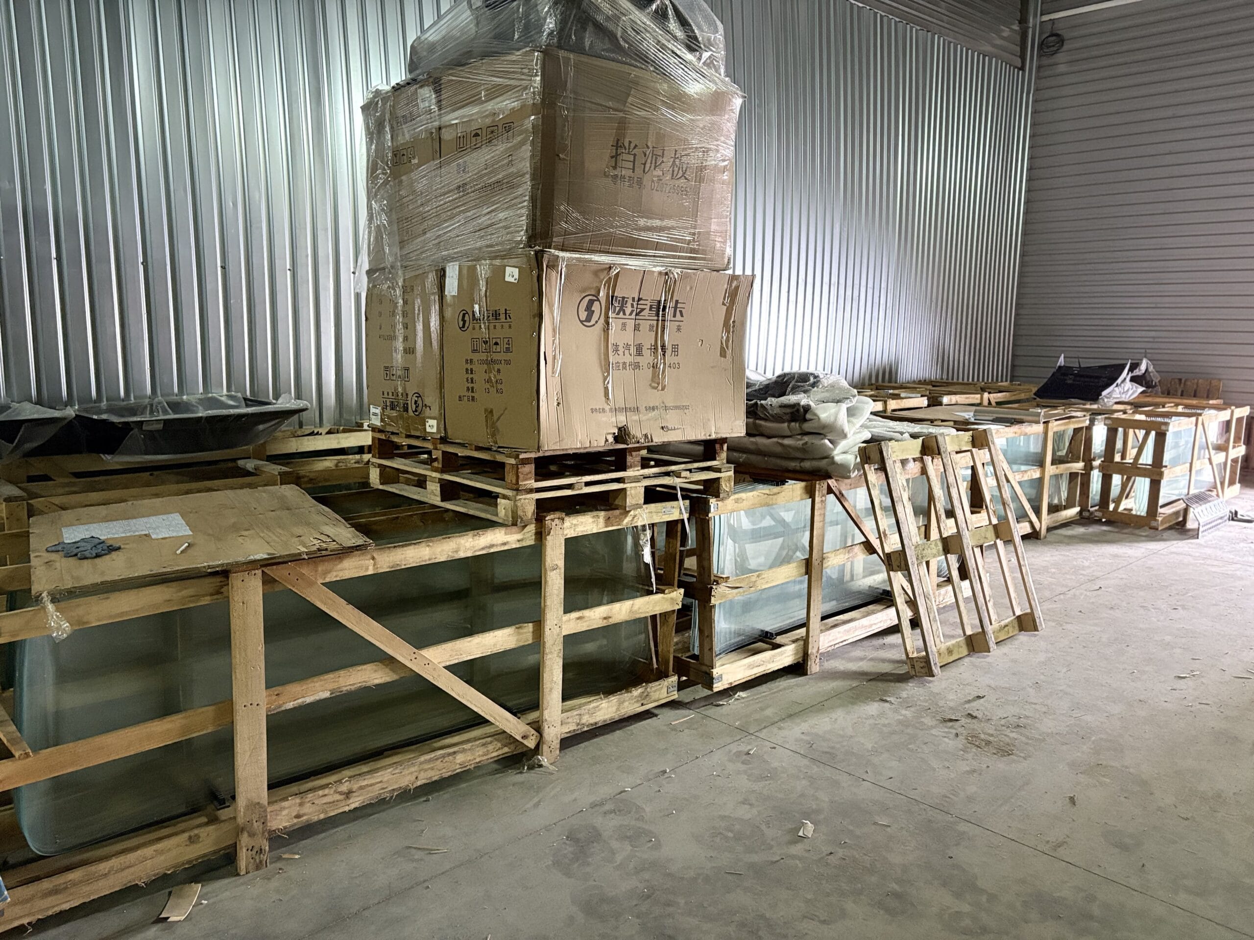 Стекло лобовое Х3000 - изображение 1