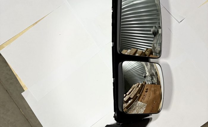 DZ14251770081 Зеркало заднего вида правое SHACMAN X5000