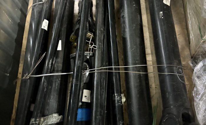 Тяги рулевые, валы карданные